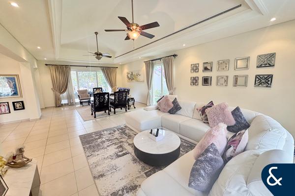 Best Value | Spacious 4 BR | Big Plot Size